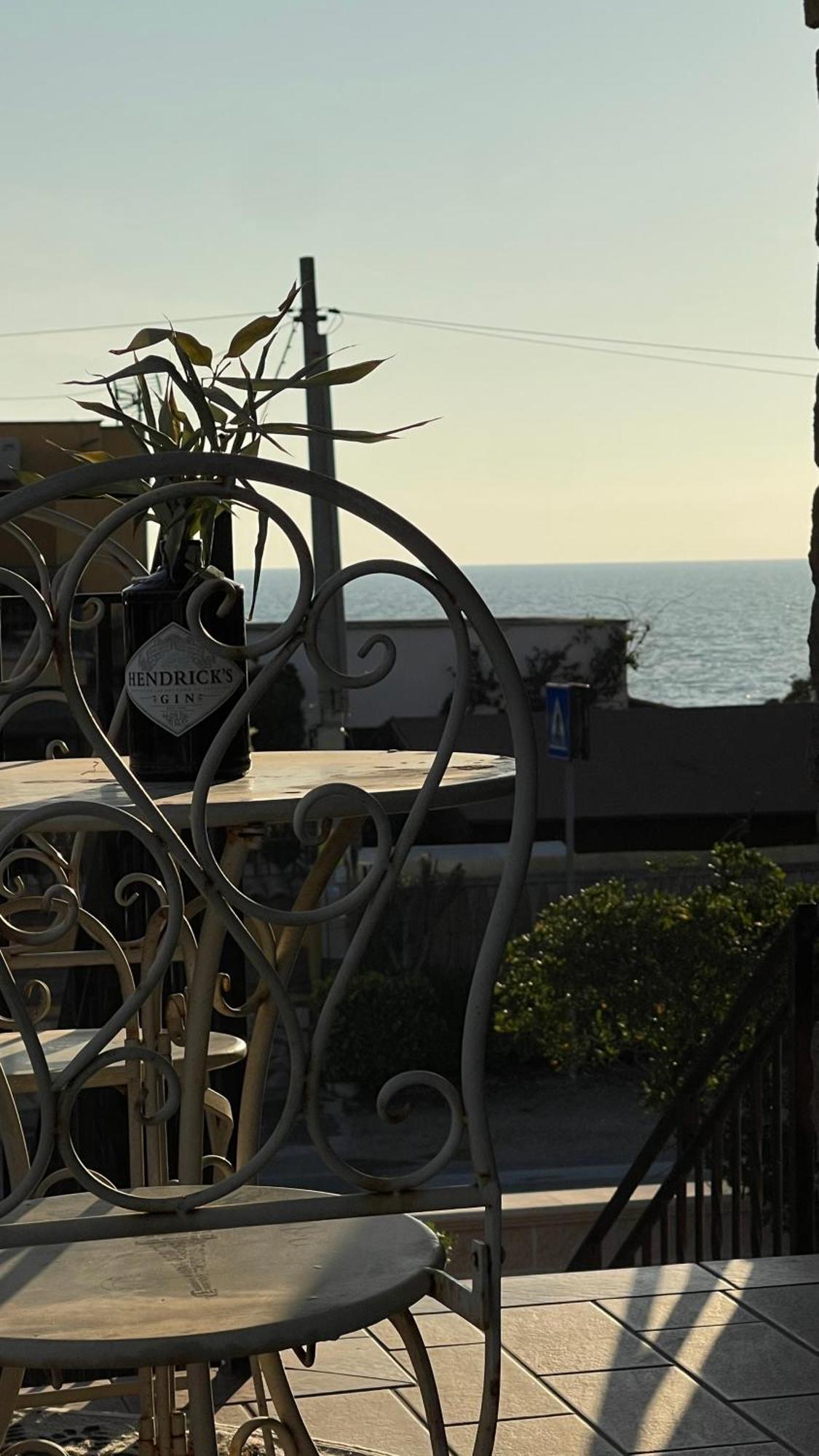 Koru House Torvaianica Villa Luaran gambar