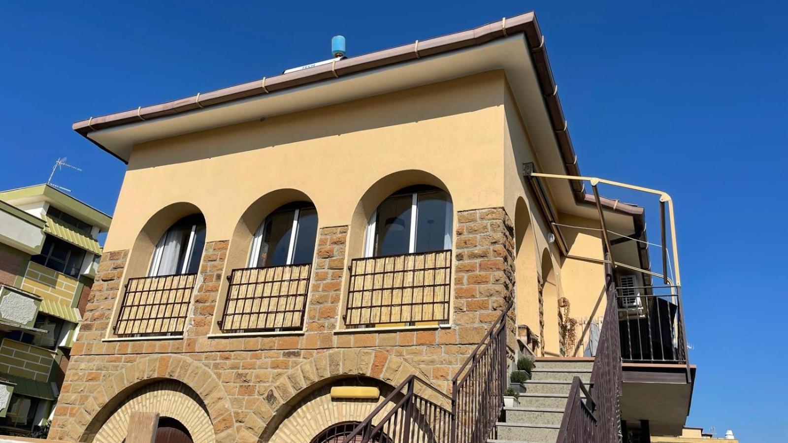 Koru House Torvaianica Villa Luaran gambar